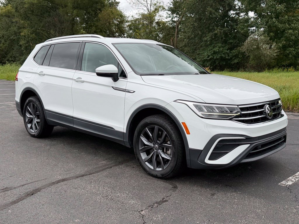 Used 2022 Volkswagen Tiguan SE AWD/4WD image 6