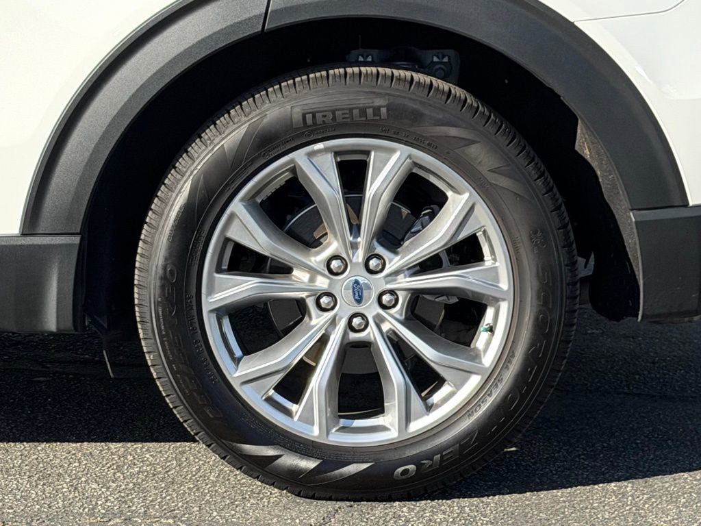 Certified 2023 Ford Explorer XLT w/ Equipment Group 202A image 12