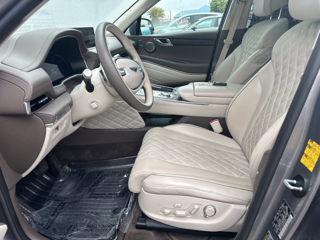 Used 2022 Genesis GV80 3.5T w/ Prestige Package 07 AWD/4WD image 14