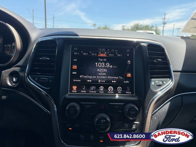 Used 2017 Jeep Grand Cherokee Limited AWD/4WD image 18