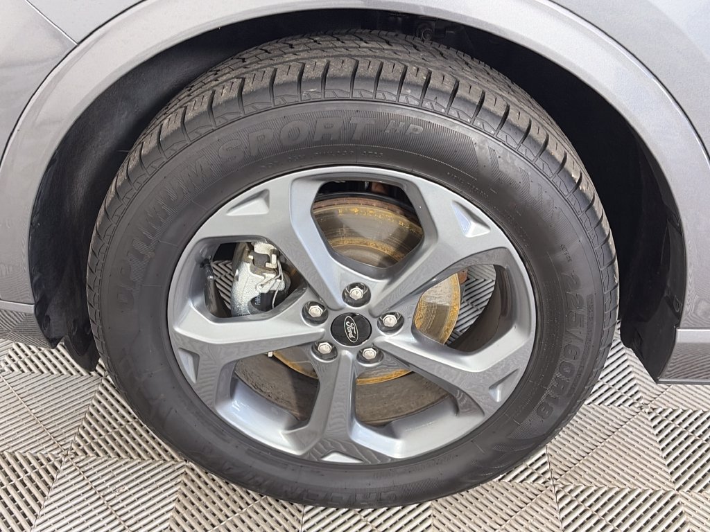 Certified 2024 Ford Escape ST-Line AWD/4WD image 8
