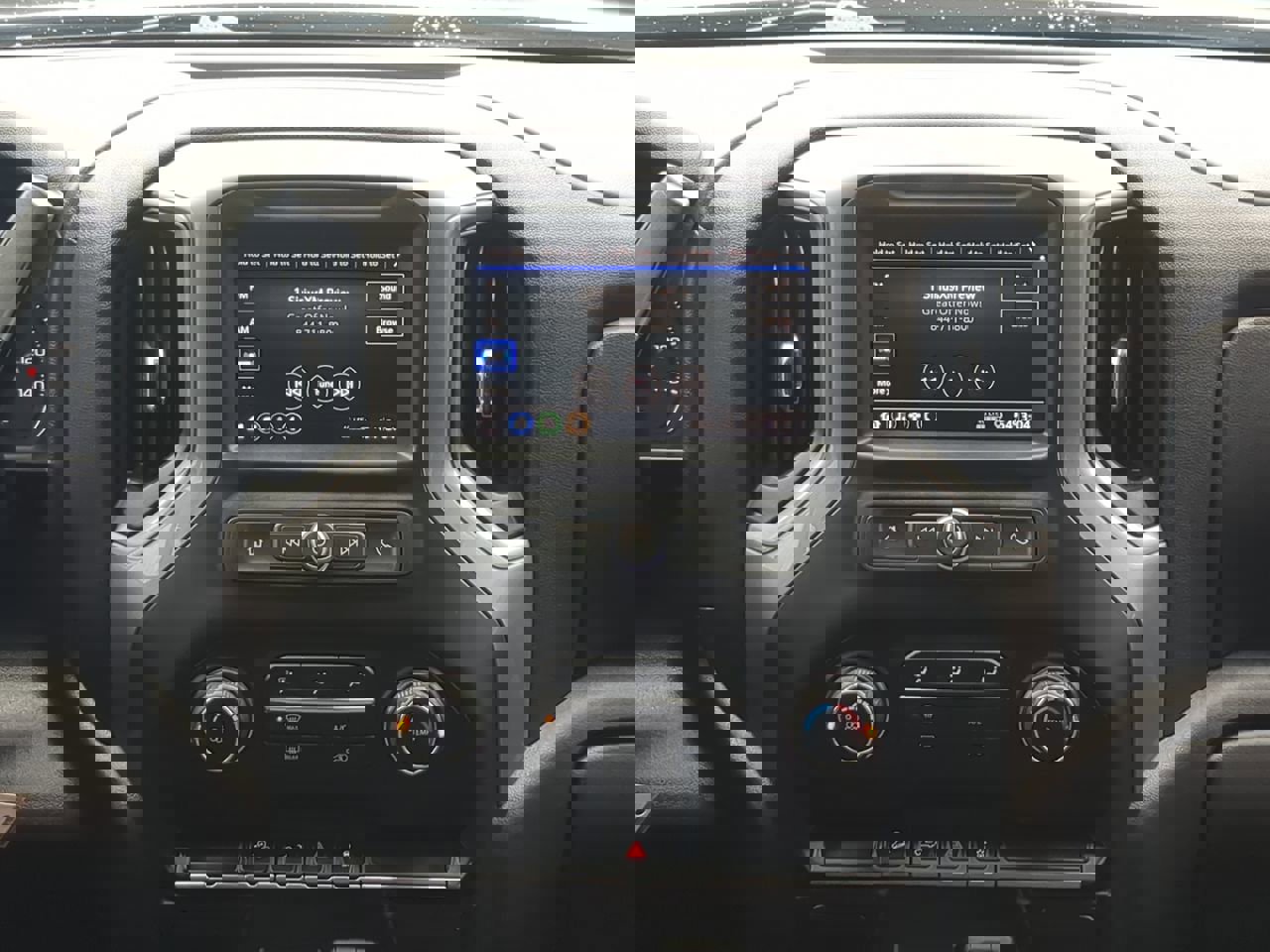 Used 2021 Chevrolet Silverado 1500 Custom Trail Boss w/ LPO, Dark Essentials Package image 17