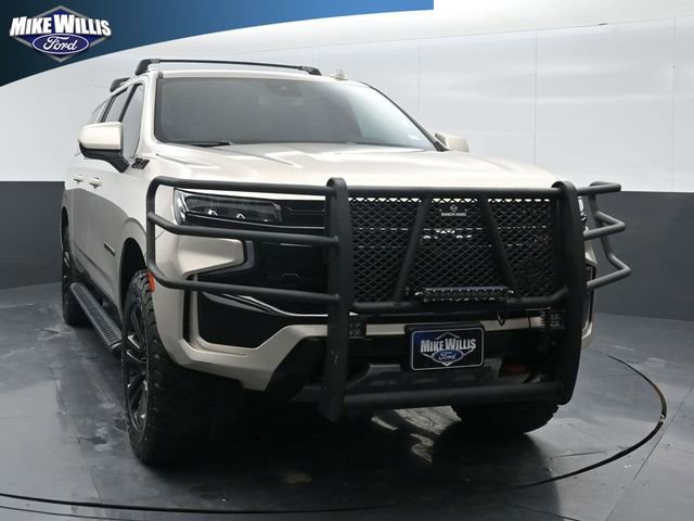 Used 2023 Chevrolet Suburban Z71 image 19