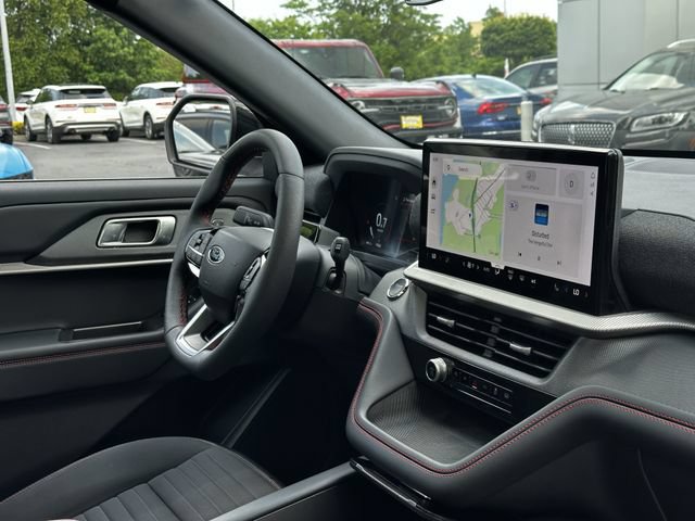 Certified 2025 Ford Explorer ST-Line AWD/4WD image 34