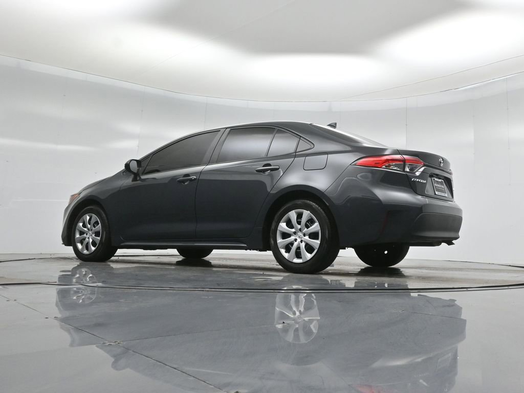 Used 2024 Toyota Corolla LE image 50