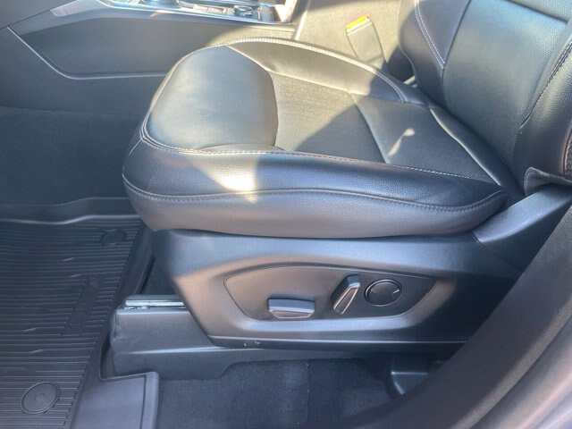 Certified 2023 Ford Explorer Limited w/ Limited Technology Package AWD/4WD image 11