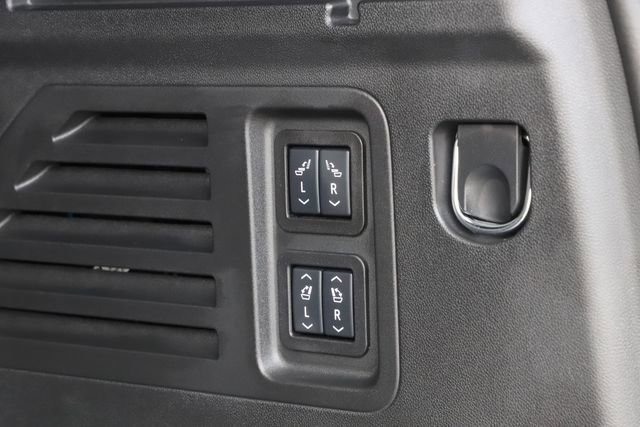 Used 2026 Chevrolet Traverse RS AWD/4WD image 9