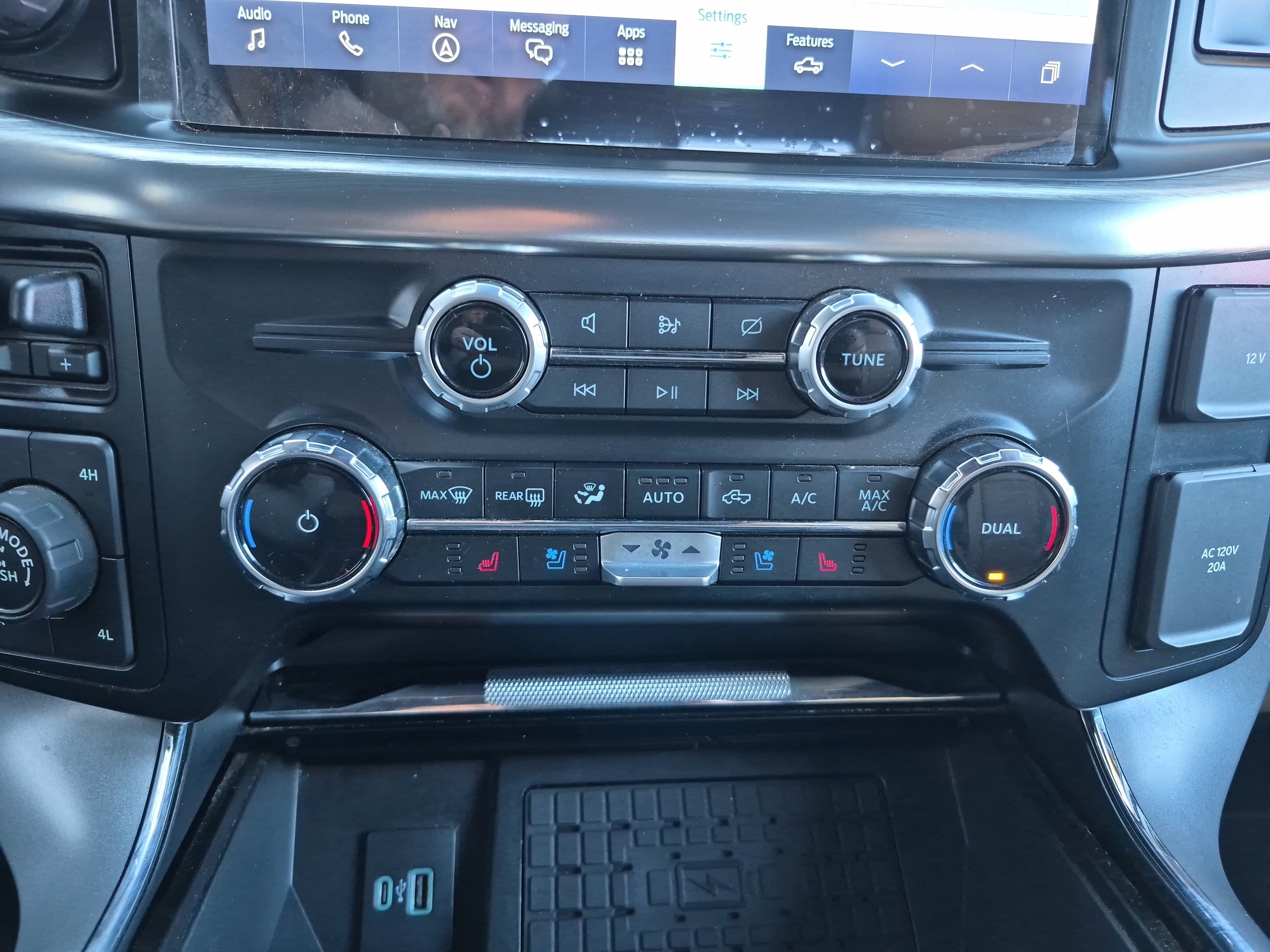 Certified 2023 Ford F150 Lariat w/ Equipment Group 502A High image 37