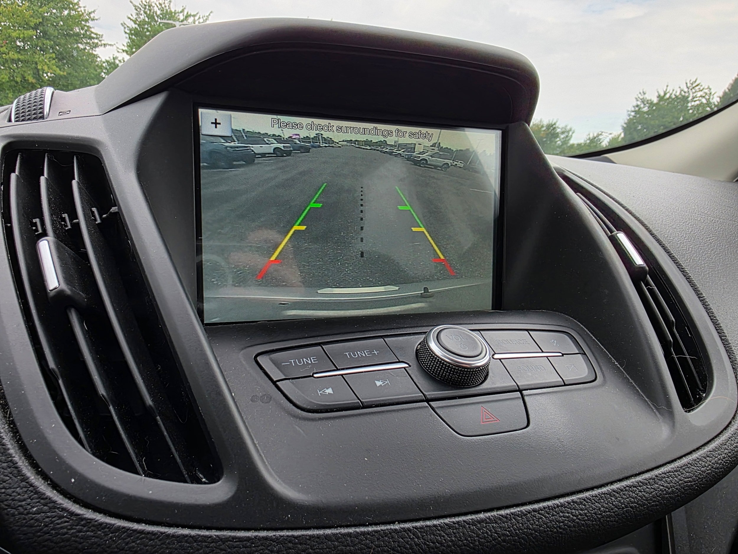 Certified 2019 Ford Escape SE AWD/4WD image 16