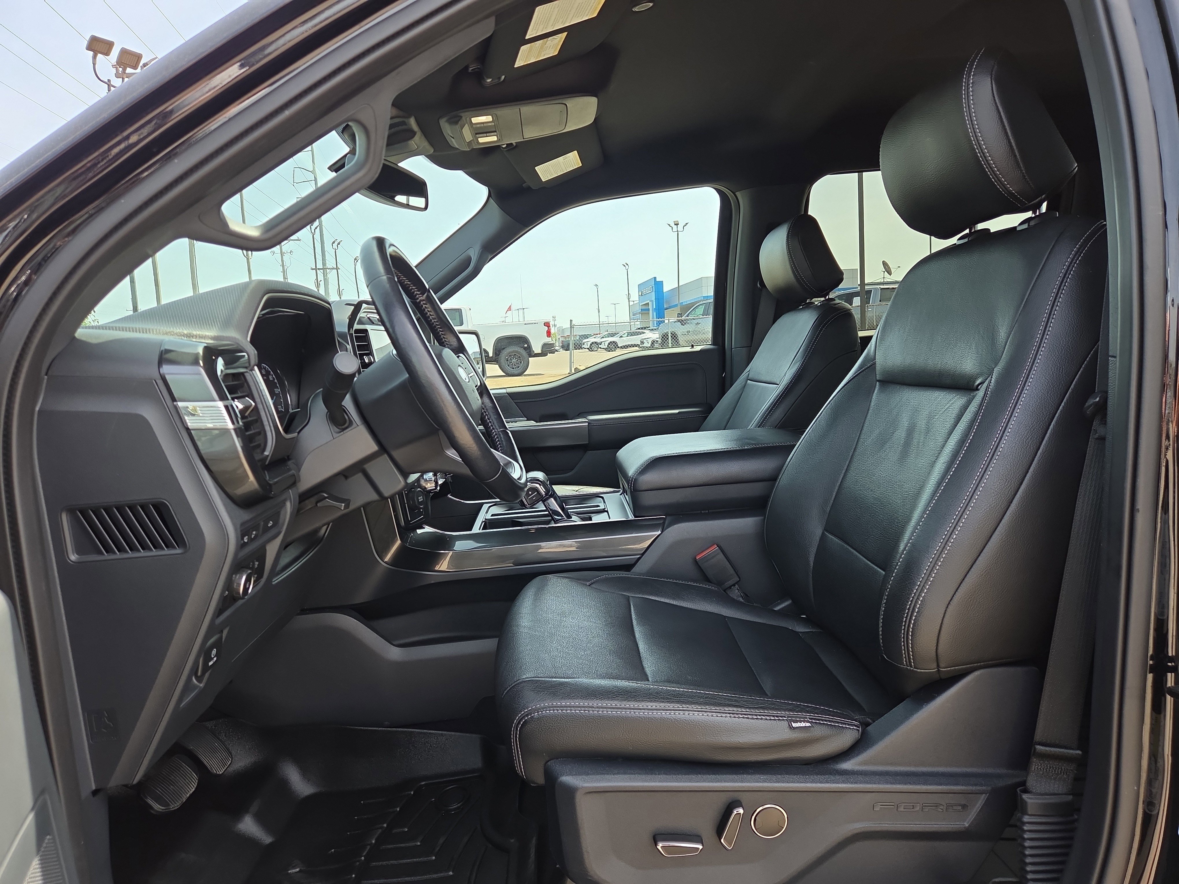 Certified 2021 Ford F150 XLT w/ Equipment Group 302A High image 10