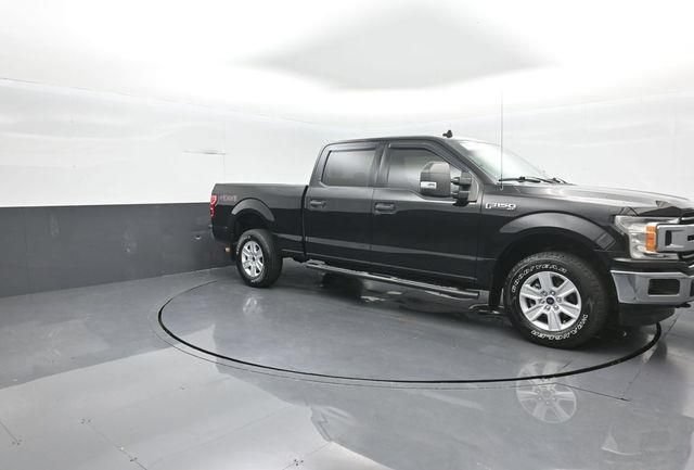 Certified 2020 Ford F150 XLT w/ Heavy-Duty Payload Package AWD/4WD image 2