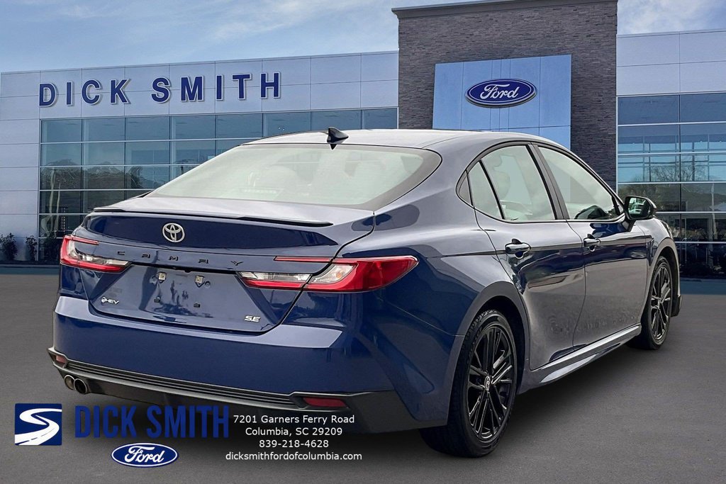 Used 2025 Toyota Camry SE FWD image 6