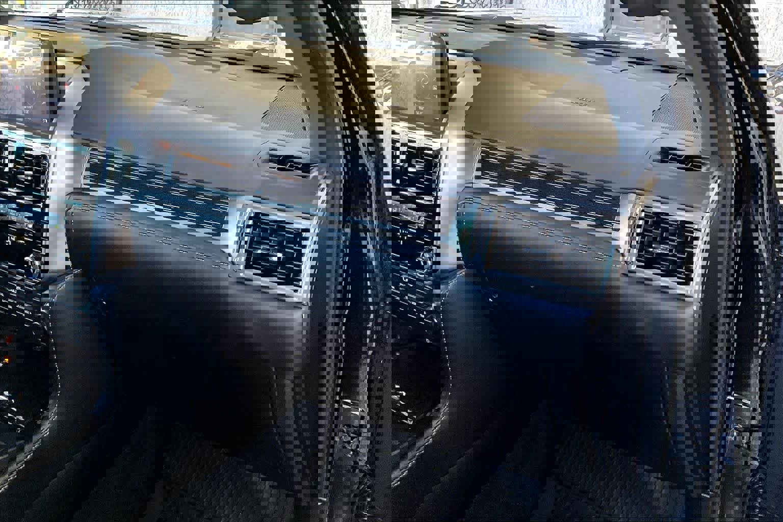 Used 2023 Lexus GX 460 Premium image 35