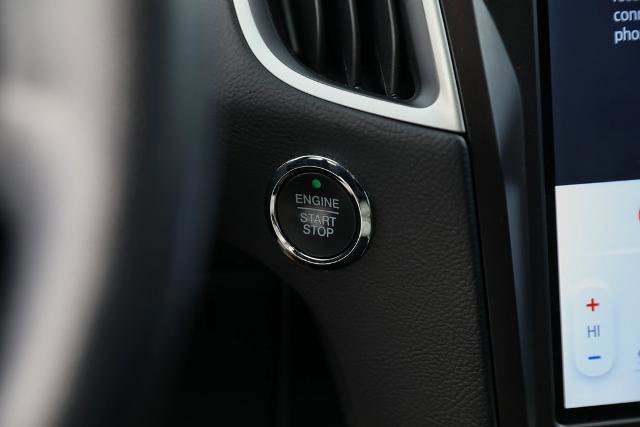 Certified 2021 Ford Edge SEL w/ Convenience Package image 38