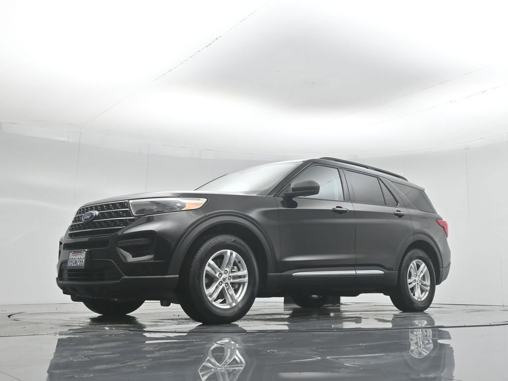 Certified 2022 Ford Explorer XLT image 27
