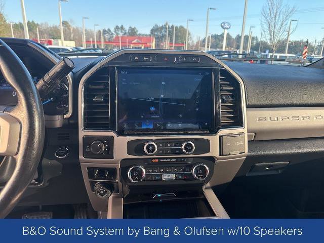 Certified 2022 Ford F250 Lariat w/ Black Appearance Package image 18