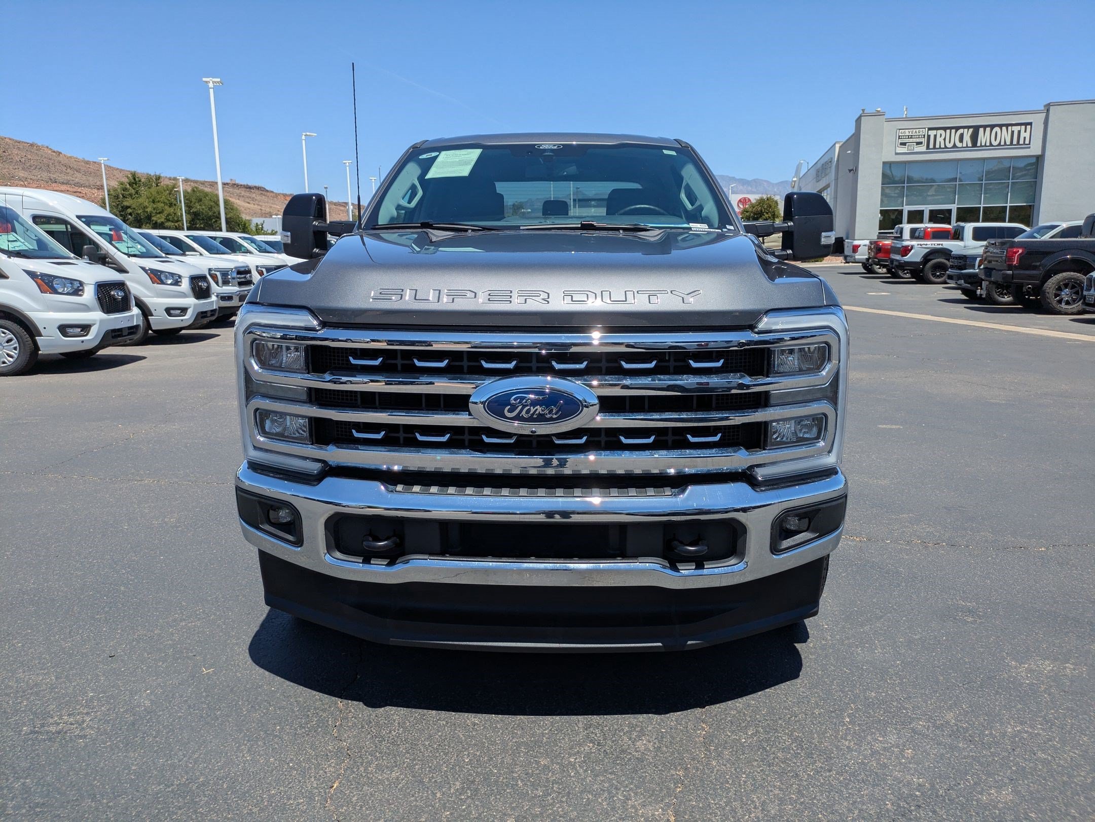 Certified 2025 Ford F250 Lariat AWD/4WD image 10