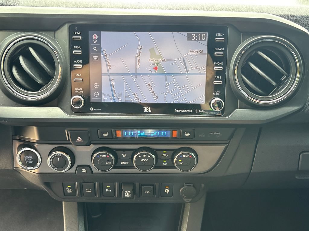 Used 2020 Toyota Tacoma TRD Sport w/ TRD Premium Sport Package AWD/4WD image 23