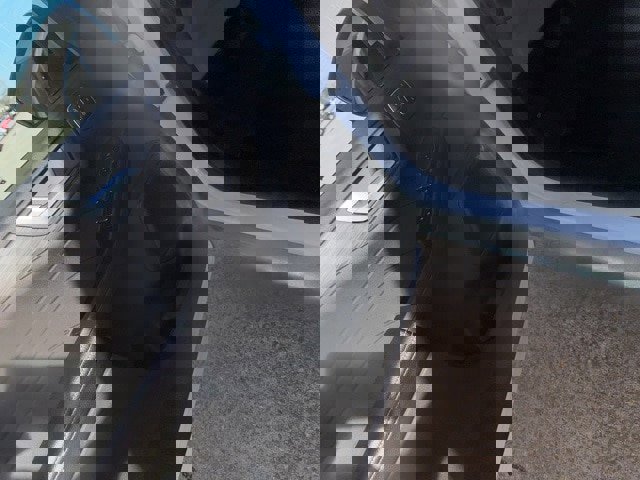 Certified 2023 Ford Escape Platinum w/ Premium Technology Package image 12