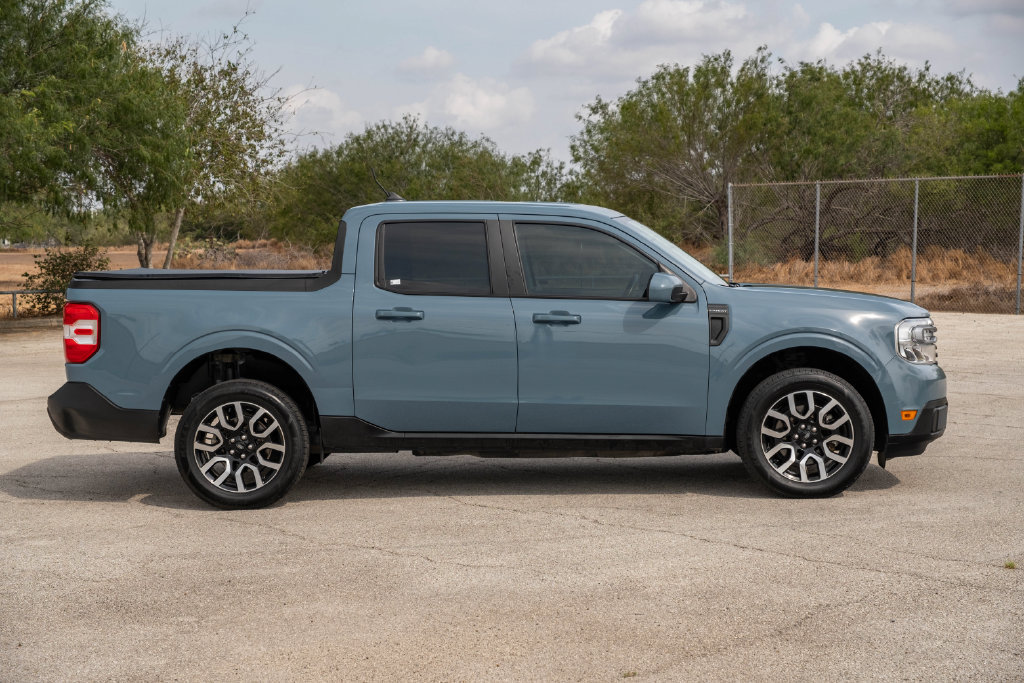 Certified 2023 Ford Maverick Lariat FWD image 9
