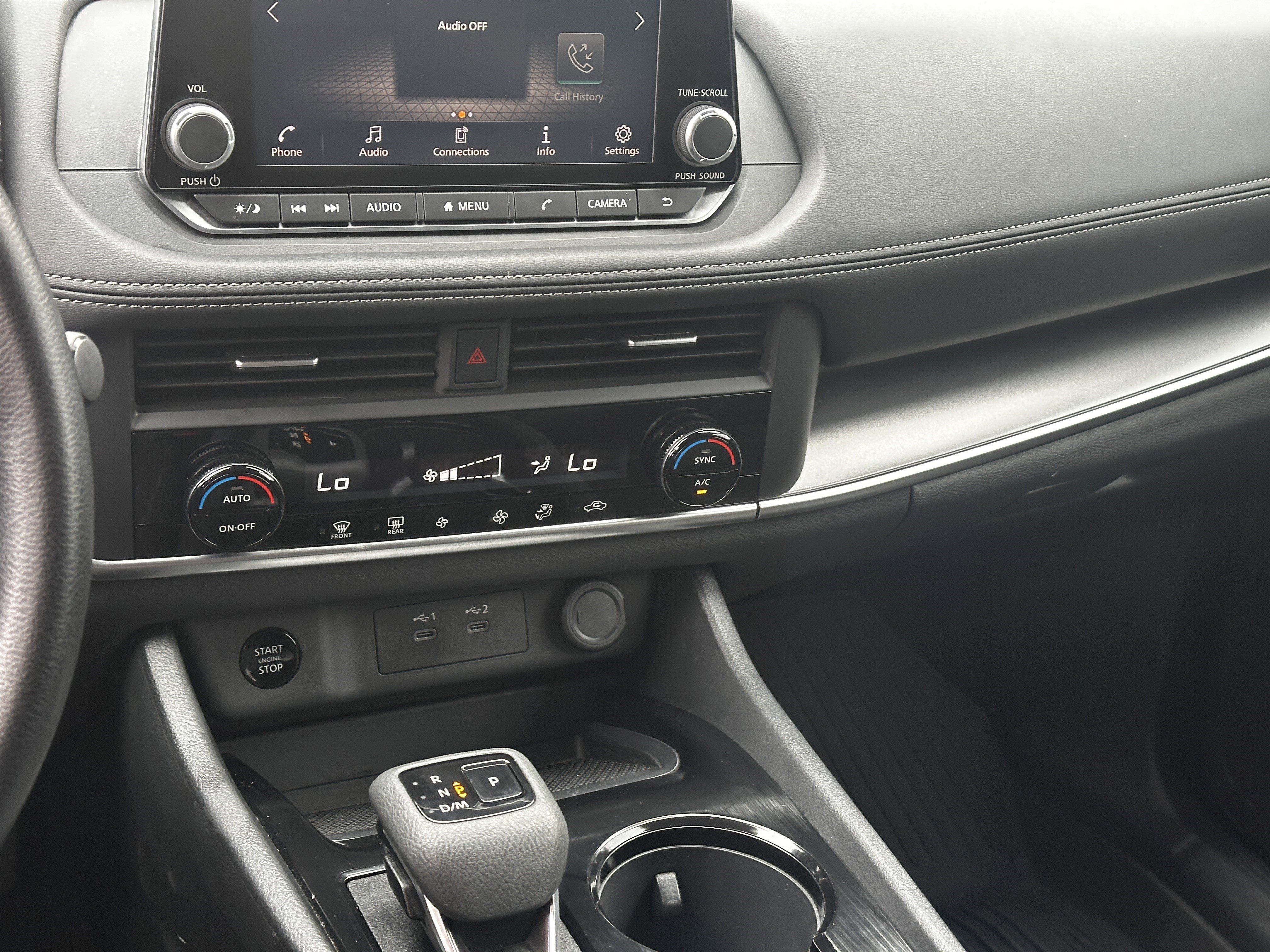 Used 2024 Nissan Rogue SV FWD image 18