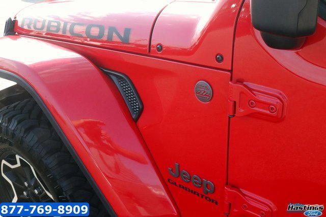 Used 2021 Jeep Gladiator Rubicon w/ Cold Weather Group image 10