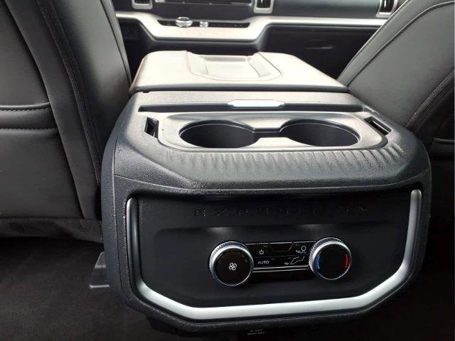 Certified 2025 Ford Expedition Active AWD/4WD image 26