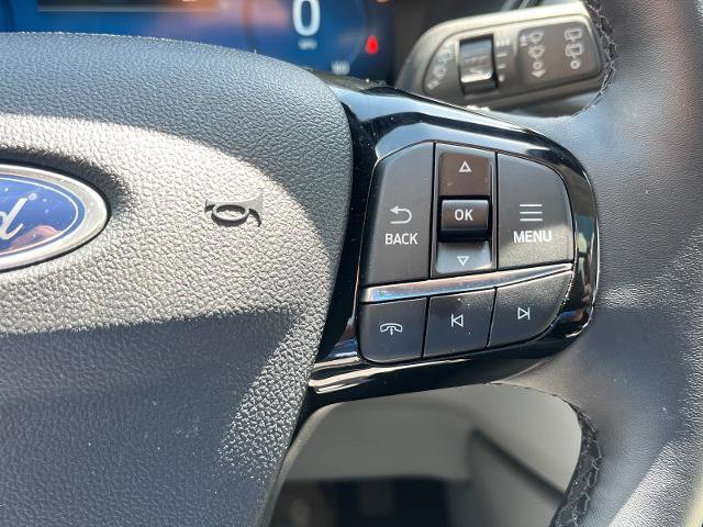 Certified 2025 Ford Escape Platinum w/ Premium Technology Package AWD/4WD image 15