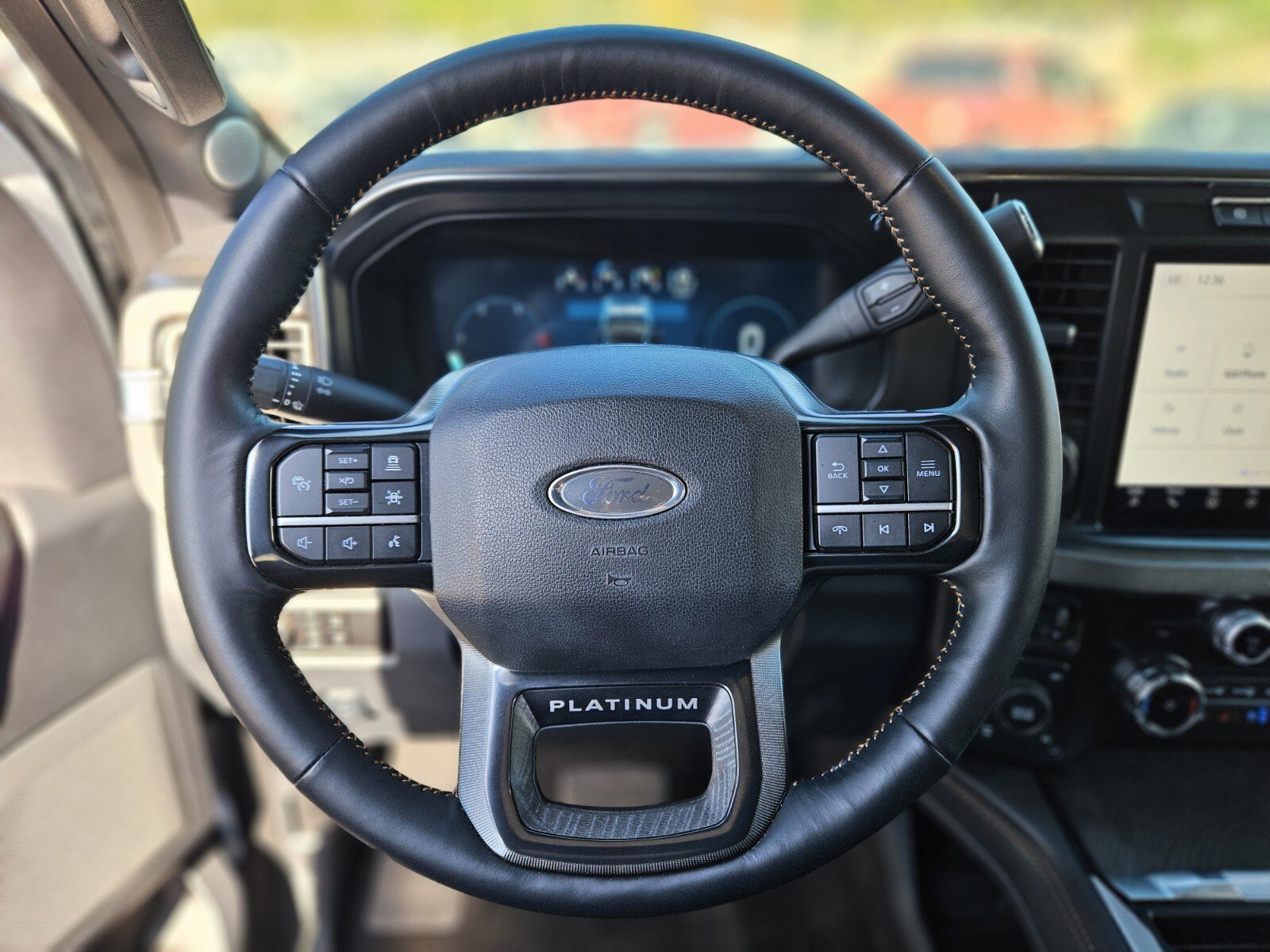 Certified 2024 Ford F250 Platinum w/ FX4 Off-Road Package image 28