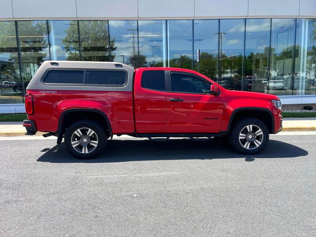 Used 2017 Chevrolet Colorado W/T w/ Custom Special Edition AWD/4WD image 10