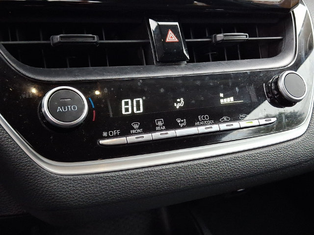 Used 2024 Toyota Corolla LE FWD image 16