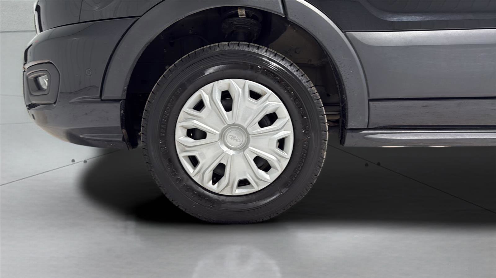 Certified 2023 Ford Transit 350 XLT RWD image 35