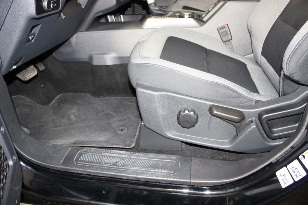 Certified 2025 Ford Bronco Big Bend image 10