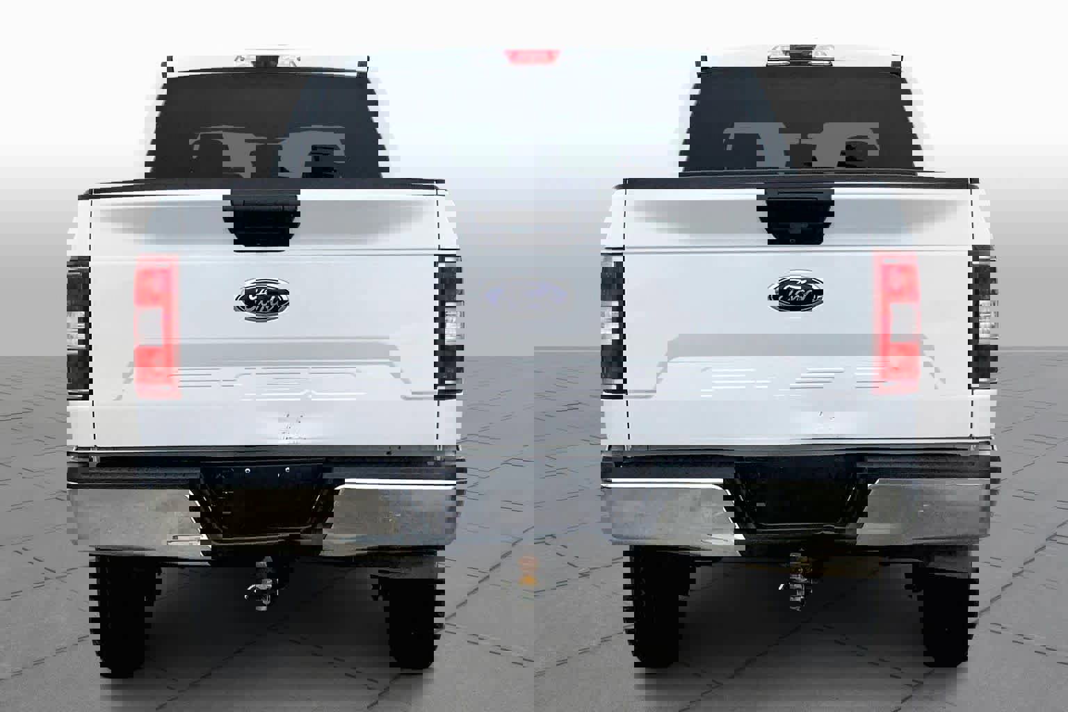 Certified 2019 Ford F150 XLT w/ Equipment Group 301A Mid image 3