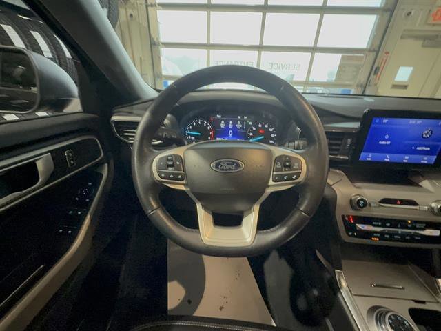 Certified 2023 Ford Explorer XLT w/ Equipment Group 202A image 13