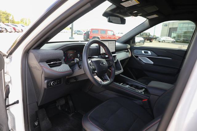 Certified 2025 Ford Explorer ST AWD/4WD image 24