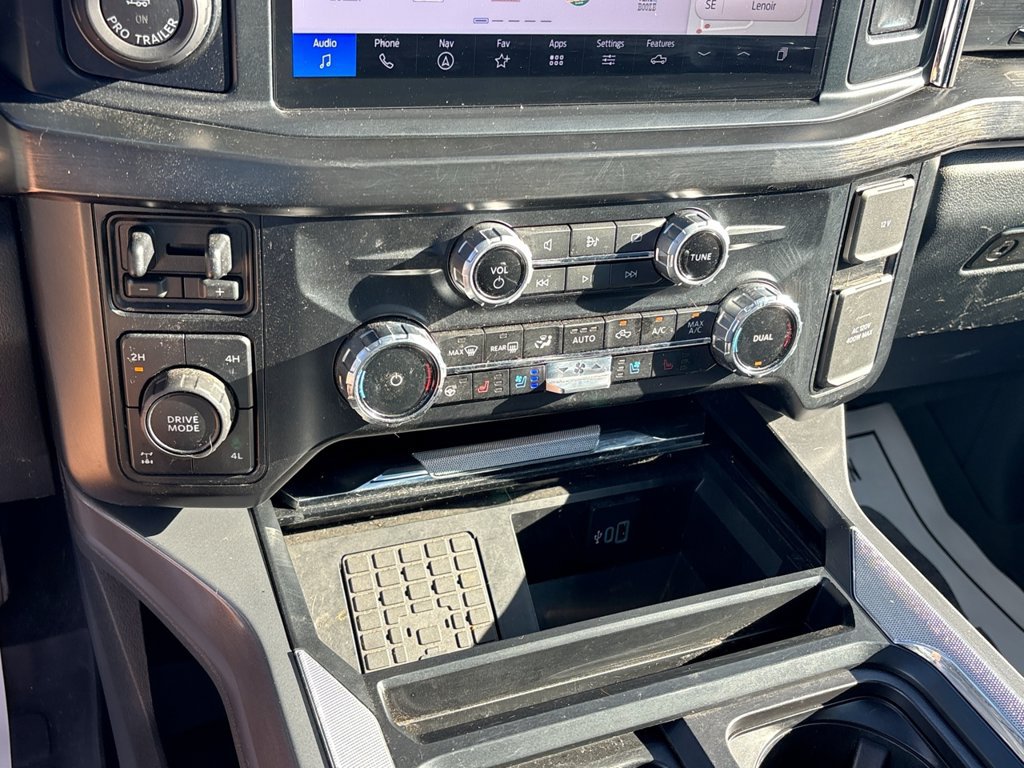 Certified 2024 Ford F250 Lariat w/ Lariat Ultimate Package AWD/4WD image 37
