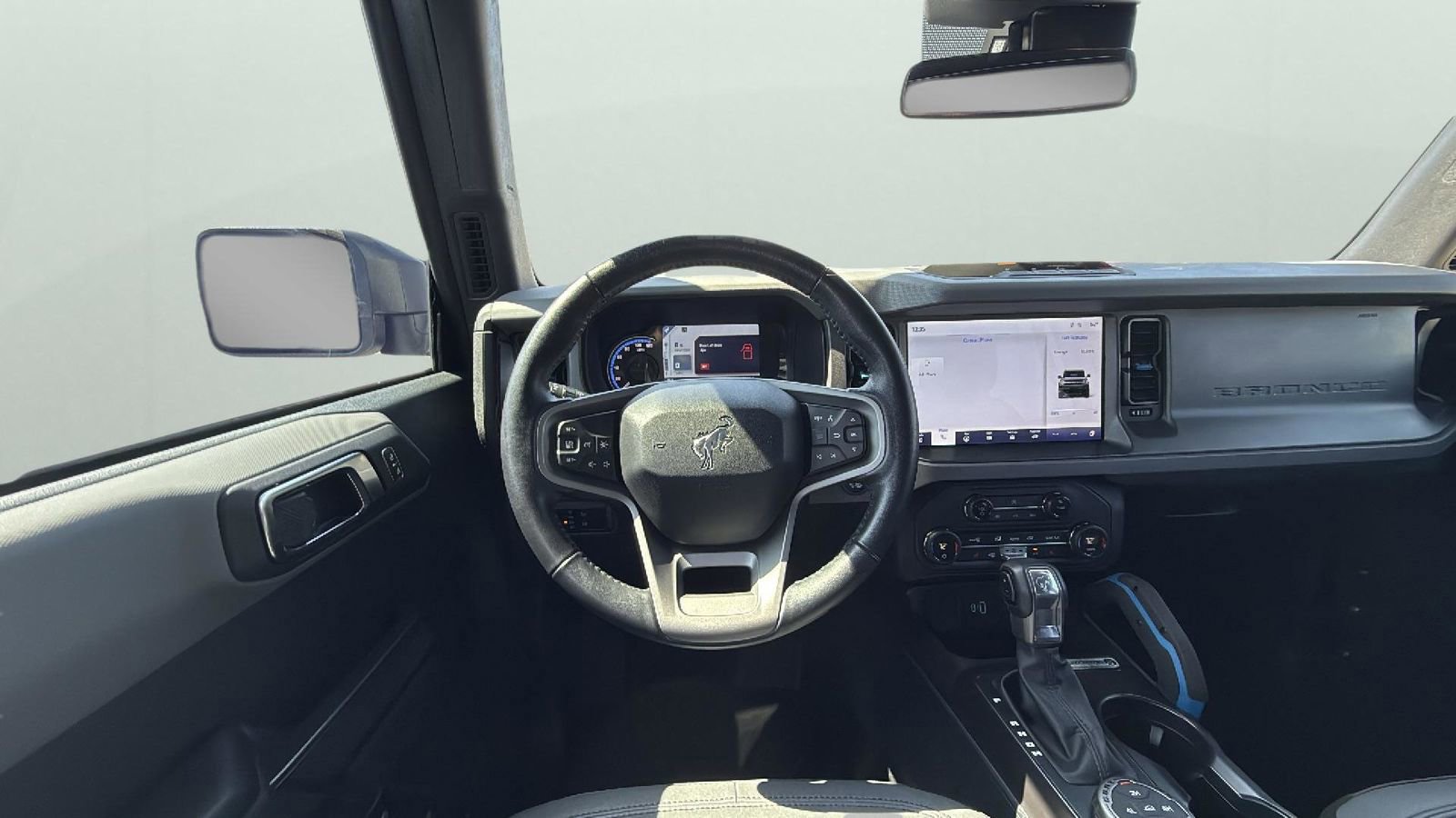 Certified 2024 Ford Bronco Black Diamond image 13