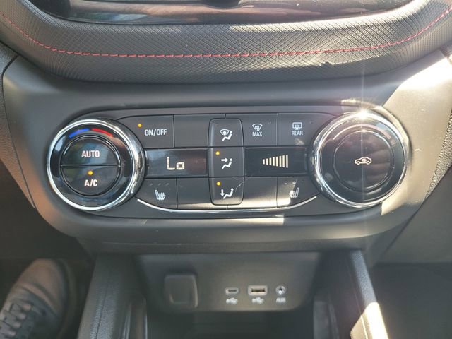 Used 2023 Chevrolet TrailBlazer RS w/ Convenience Package AWD/4WD image 23