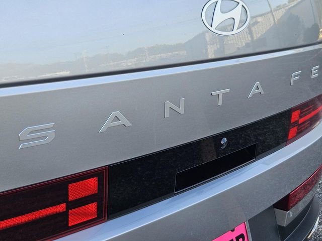 Used 2024 Hyundai Santa Fe Limited image 9