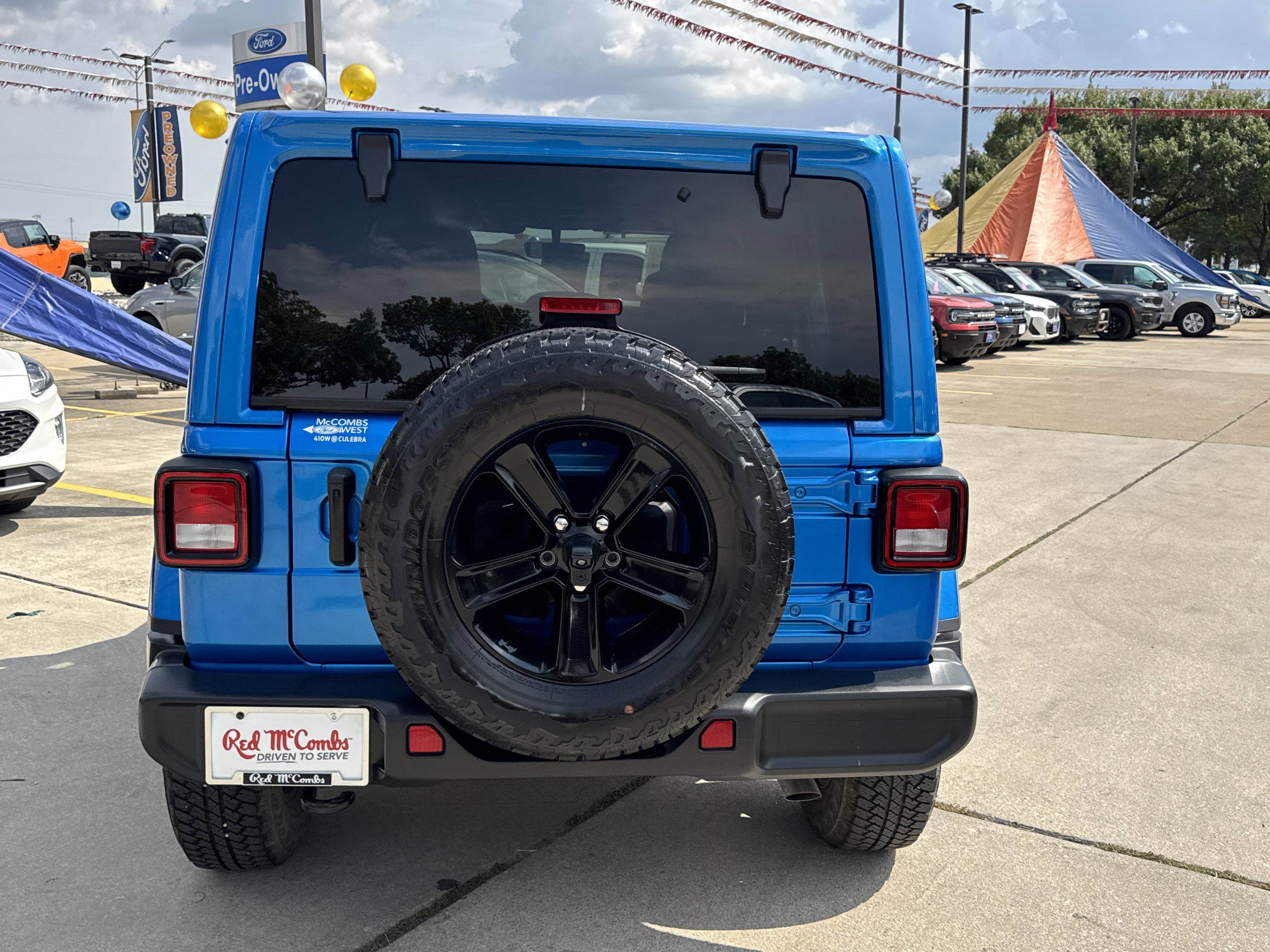 Used 2021 Jeep Wrangler Unlimited Sahara image 5