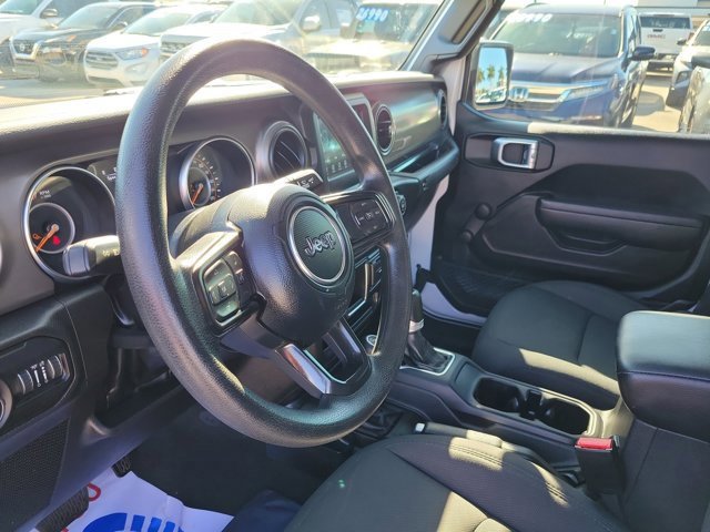 Used 2022 Jeep Gladiator Sport image 21