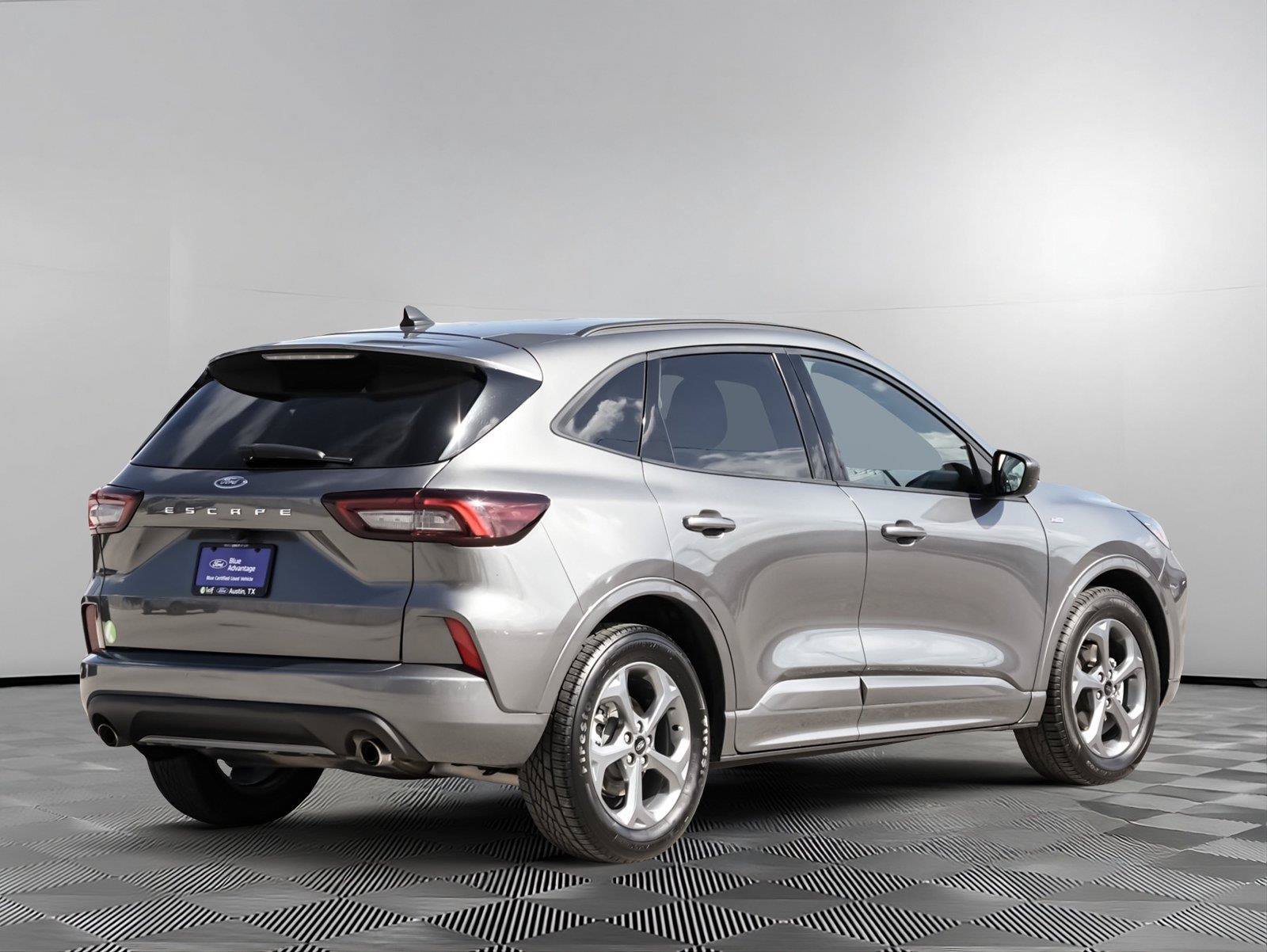 Certified 2023 Ford Escape ST-Line FWD image 5