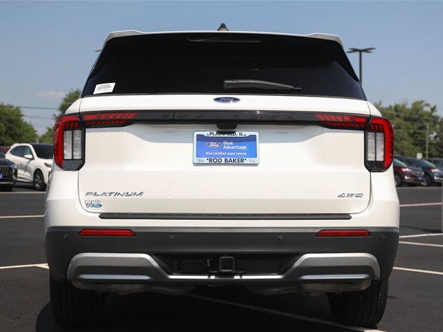 Certified 2025 Ford Explorer Platinum AWD/4WD image 10