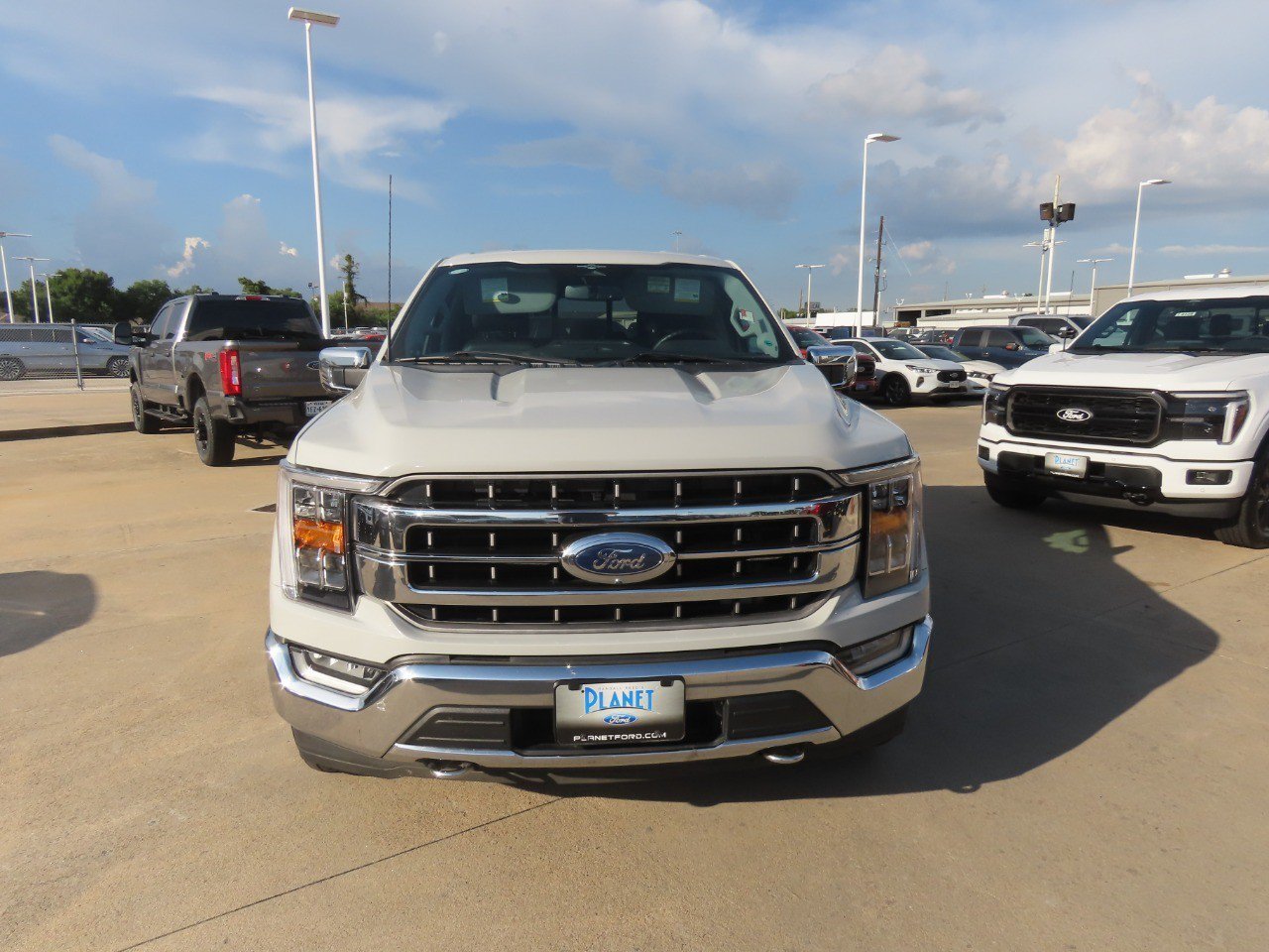 Certified 2023 Ford F150 Lariat w/ Trailer Tow Package AWD/4WD image 5