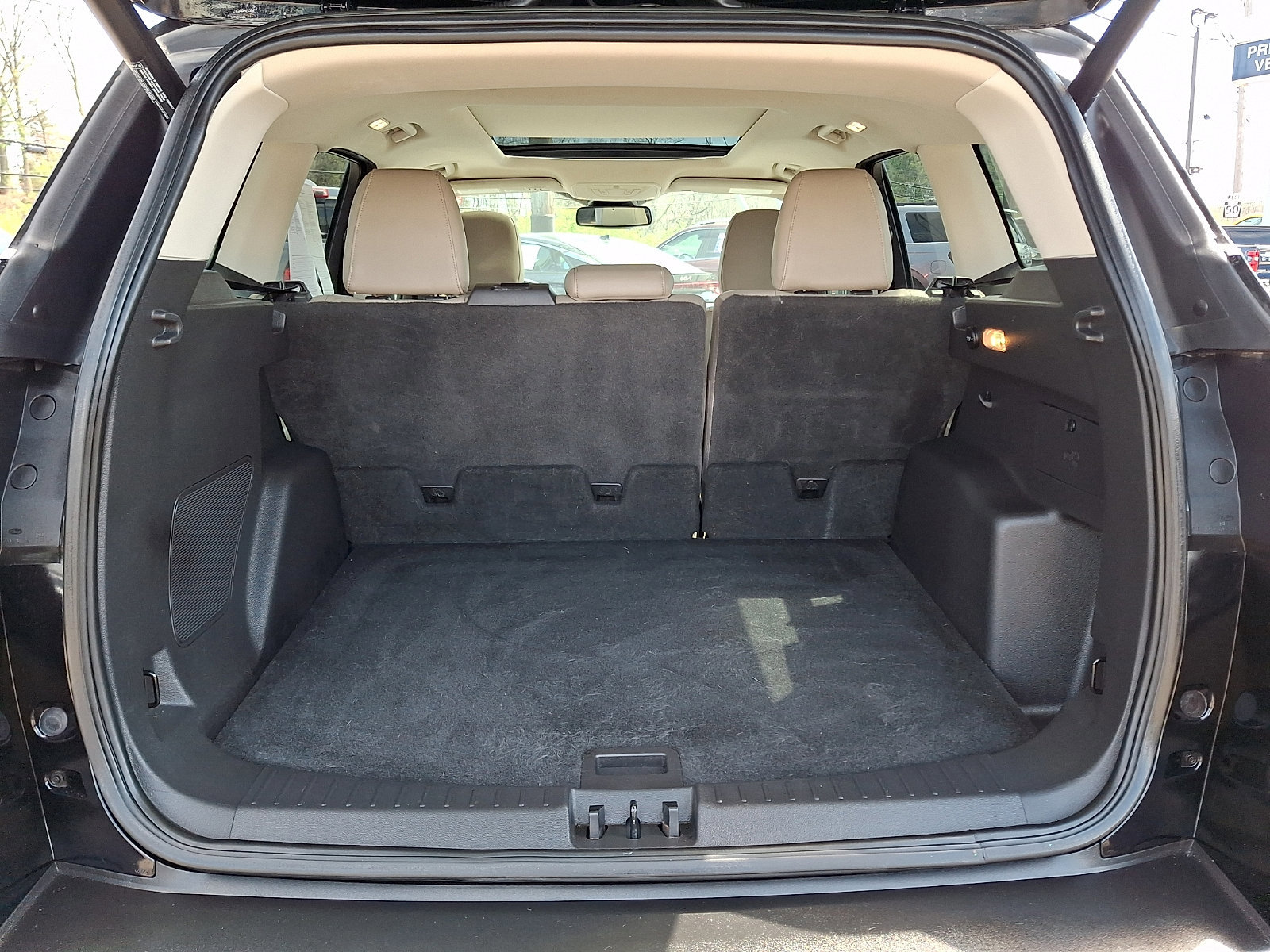 Certified 2019 Ford Escape Titanium AWD/4WD image 28