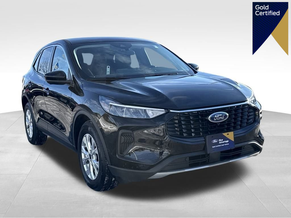 Certified 2023 Ford Escape Active w/ Tech Pack #2 image 1