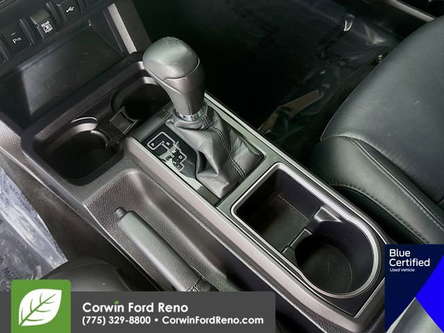 Used 2022 Toyota Tacoma TRD Off-Road w/ TRD Premium Off Road Package AWD/4WD image 21