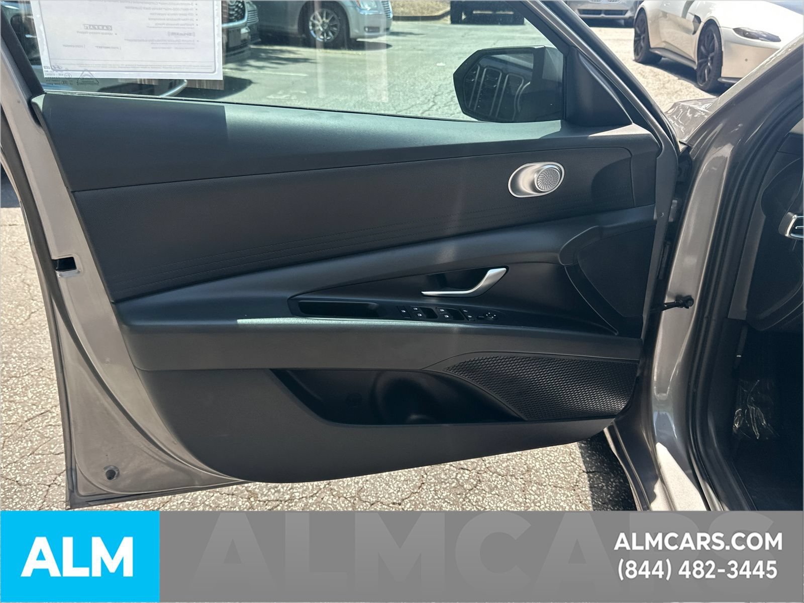 Used 2024 Hyundai Elantra SEL FWD image 11