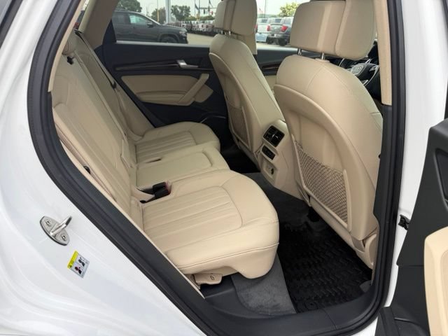 Used 2020 Audi Q5 2.0T Premium Plus AWD/4WD image 13